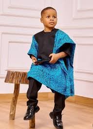 Tenues traditionnelles enfants